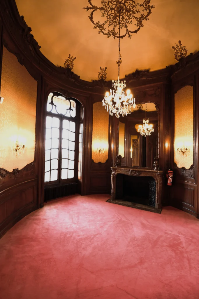 boudoir chopin fênetre et cheminée